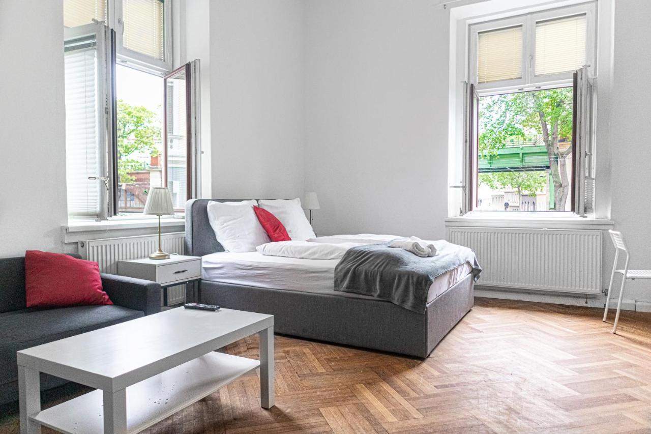 Classy 2Br Apt. W/ Exclusive Location Near Akh Wien Eksteriør bilde